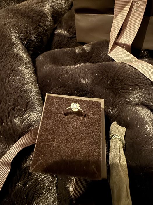Vand inel de logodna cu diamant  Teilor