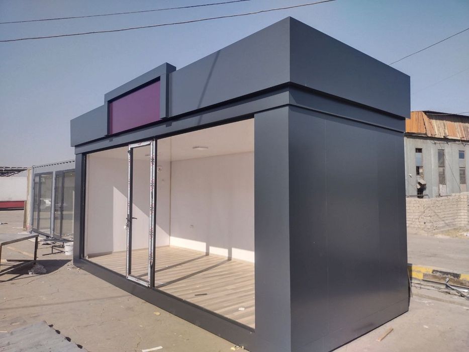 Из Контейнер домик