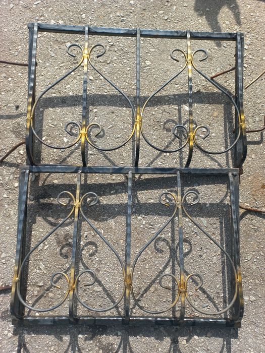 Решётки для окон,2шт.