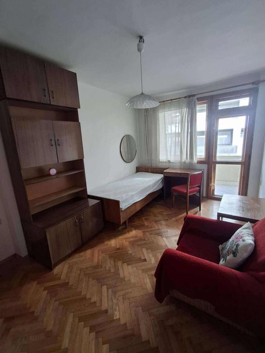 Дава се под наем Тристаен апартамент в Варна, Окръжна болница - 110 кв.м за 398.82 € - Снимка #3