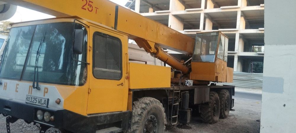 Автокран рабочим состоянии