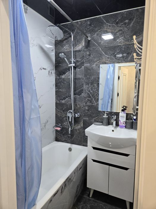 Arenda. Qora Qamish. Massiv Chimboy 3 xona 700$