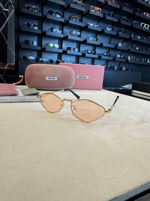 Дамски слънчеви очила различни модели