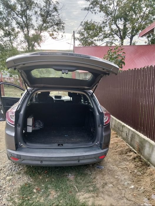 Se vine Renault Megane 3 .179000km reali !!