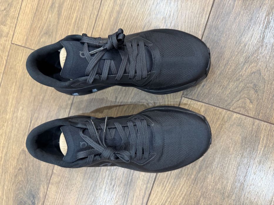 Кроссовки On Cloudzone