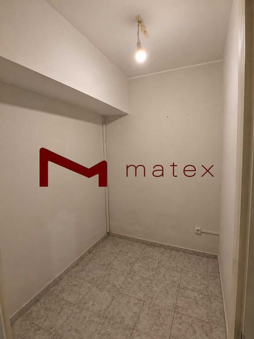 Продава се Едностаен апартамент в Варна, Център - 30 кв.м за 2720 €/кв.м - Снимка #2