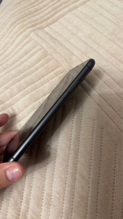 Продам Iphone 11 256гб