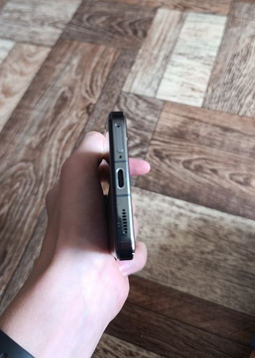 Xiaomi 13, 8/256