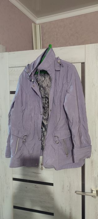 Продам не дорого.осень зима