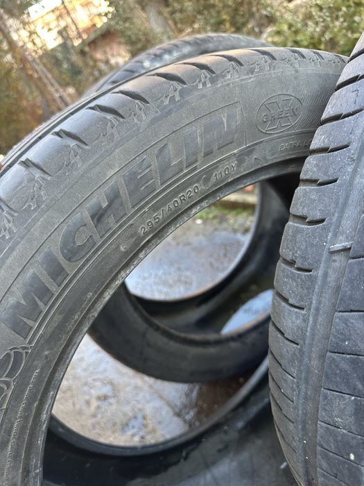 Гуми летни 20” 295/40/20