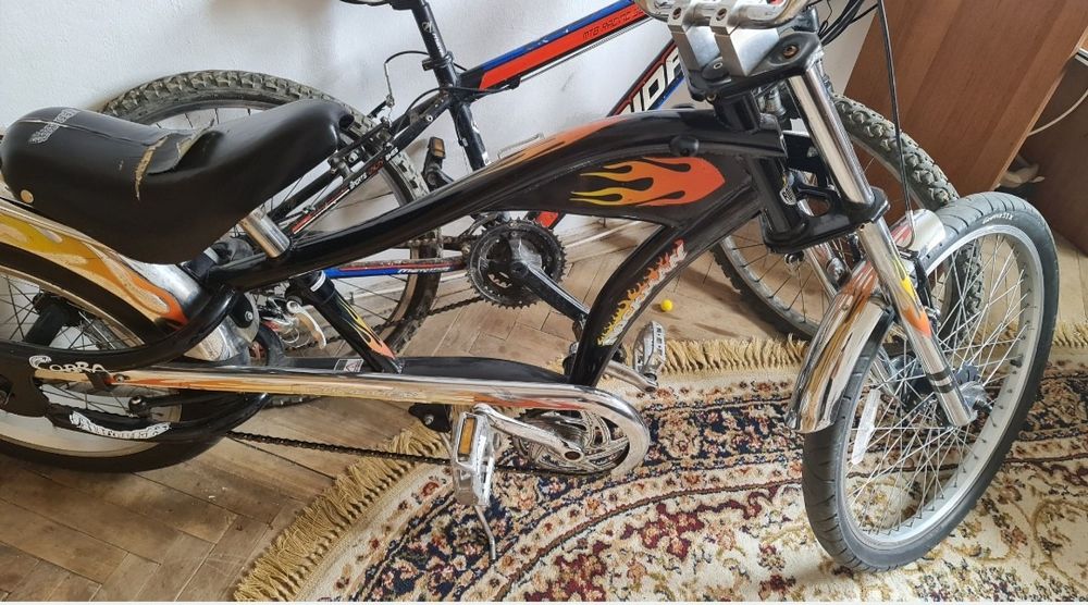 Bicicleta stil motocicleta