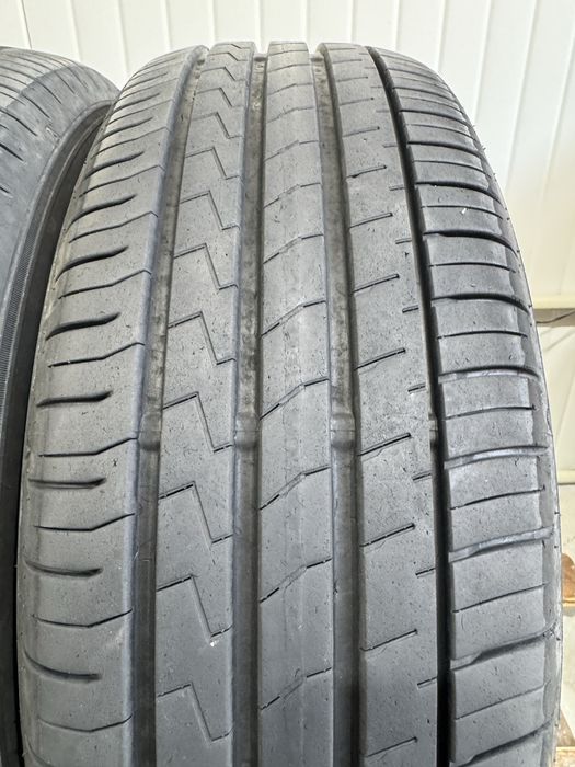 Автомобилни гуми 215 65 15 Falken