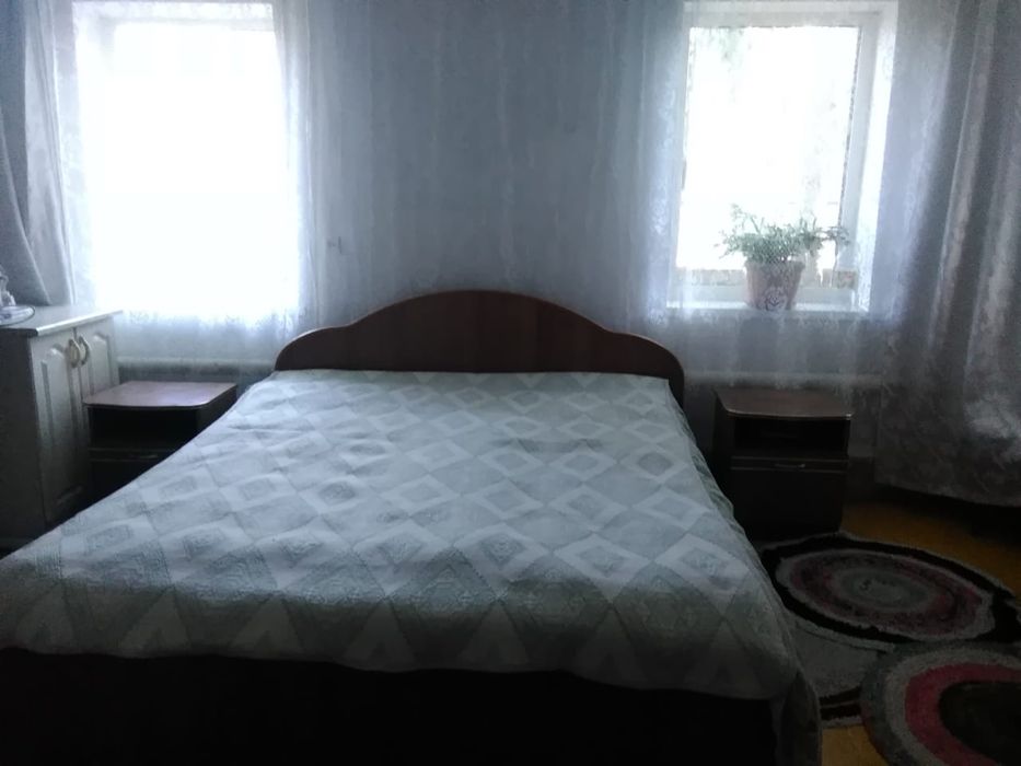 Продам спальный гарнитур