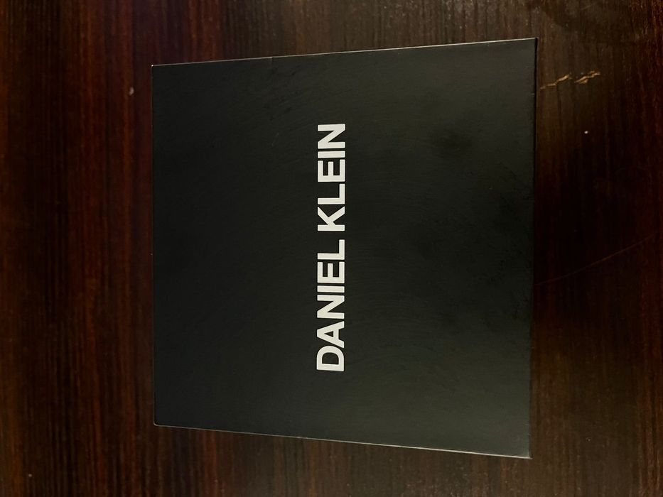 Продам часы daniel klein
