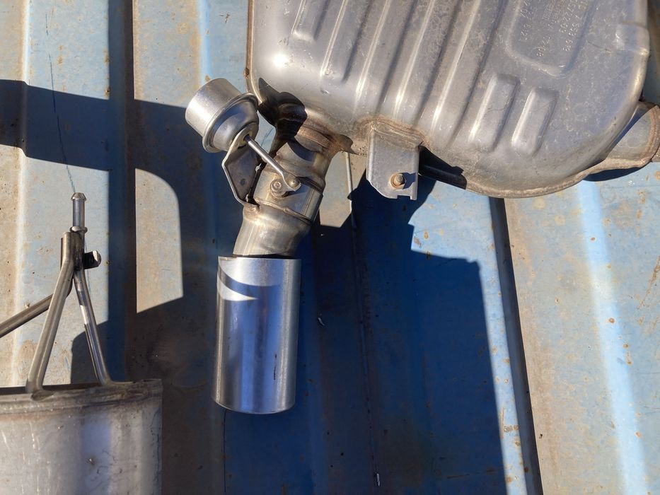 Глушитель задняя банка БМВ / BMW E90 E91 E92 N54B30