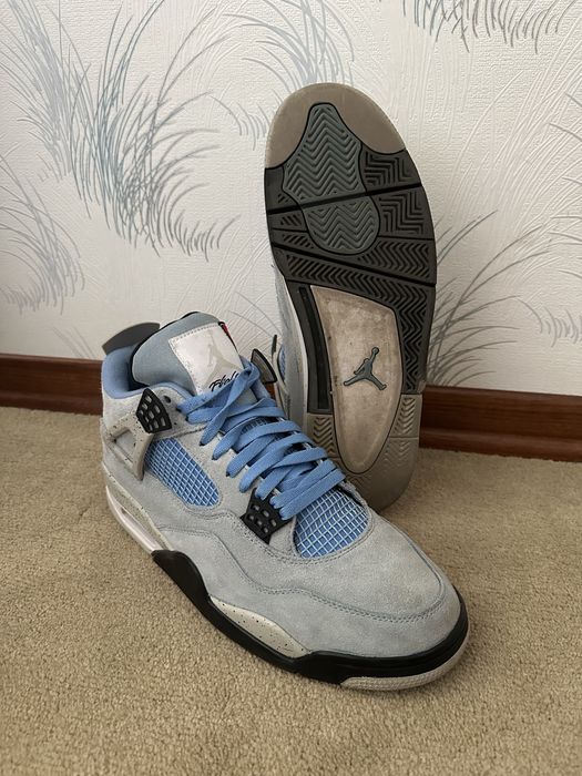 Jordan 4 Universe Baby Blue