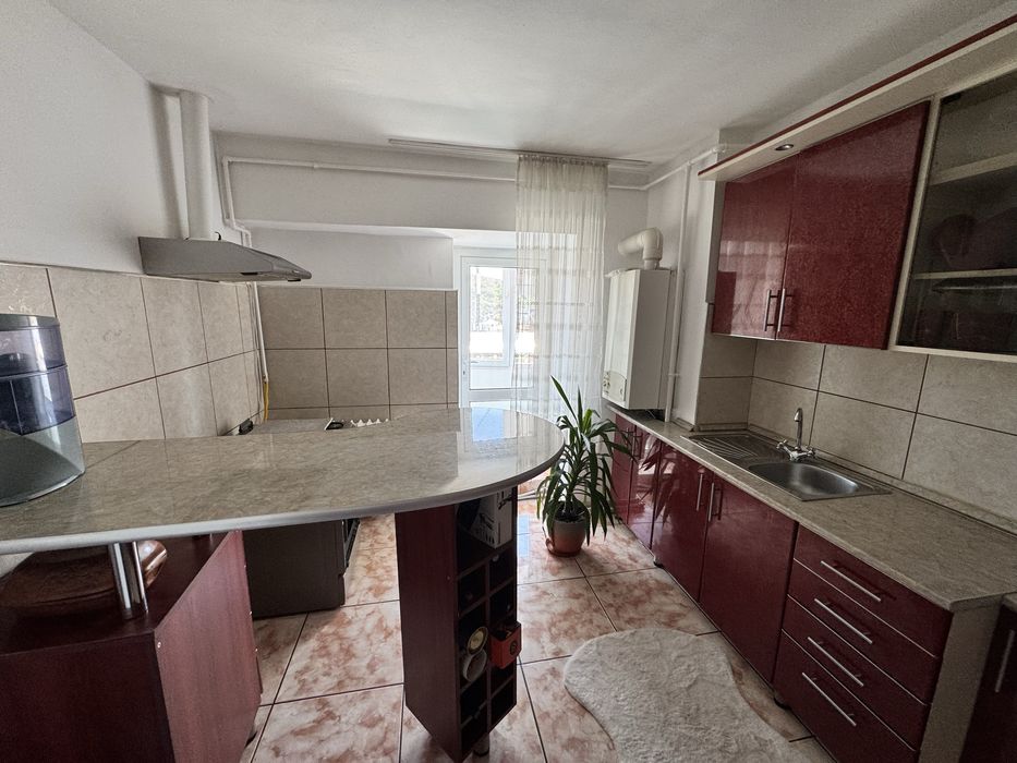 !!Direct de la proprietar. Apartament 3 camere