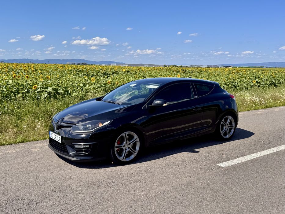 Renault Megane 3 GT220 Coupe (F4RT-874 RS)