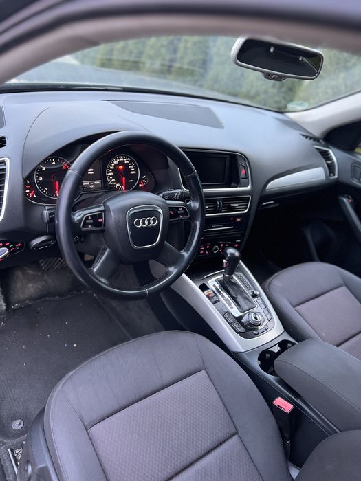 Audi Q5 2012 – 2.0 TDI, 143 CP, Quattro, 4x4 – Stare perfectă