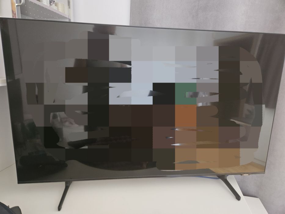 Samsung UE50BU8072UXXH - неработеща матрица