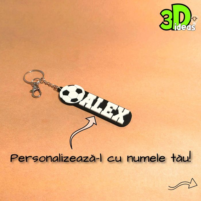 Breloc fotbal personalizat cu nume