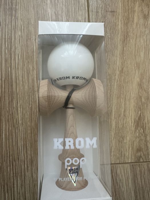 Kendama Krom Alba!
