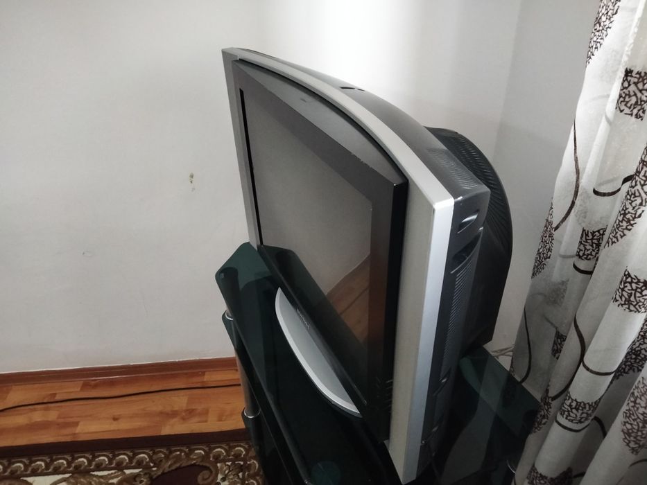 Samsung тв жақсы күйде жасап тұр