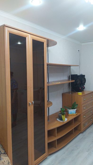 Продам стенку в хорошем состоянии