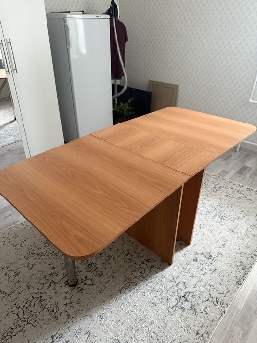 Продам Стол раскладной