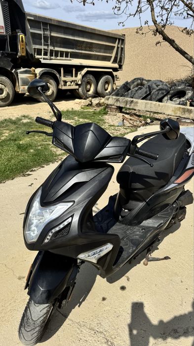 Vand sau schimb cu scuter de 125!!TERRA MOTORRAD  50 cm3