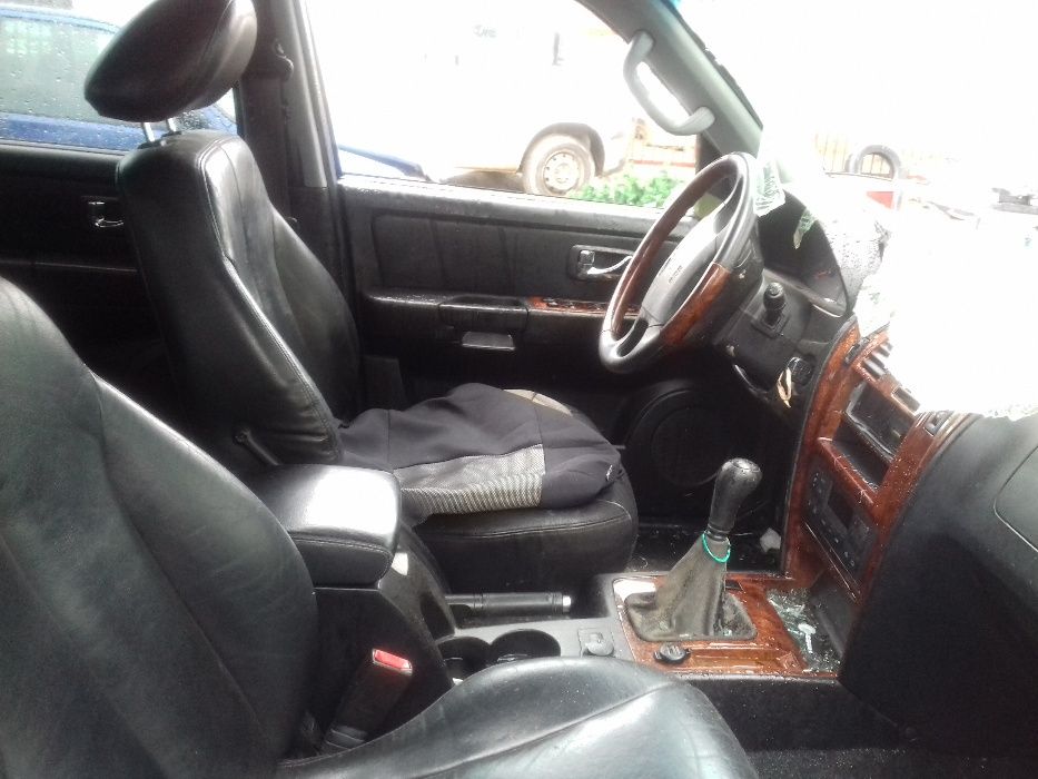 Hyndai Terracan-3,0дизел/150к.с./02г-на части