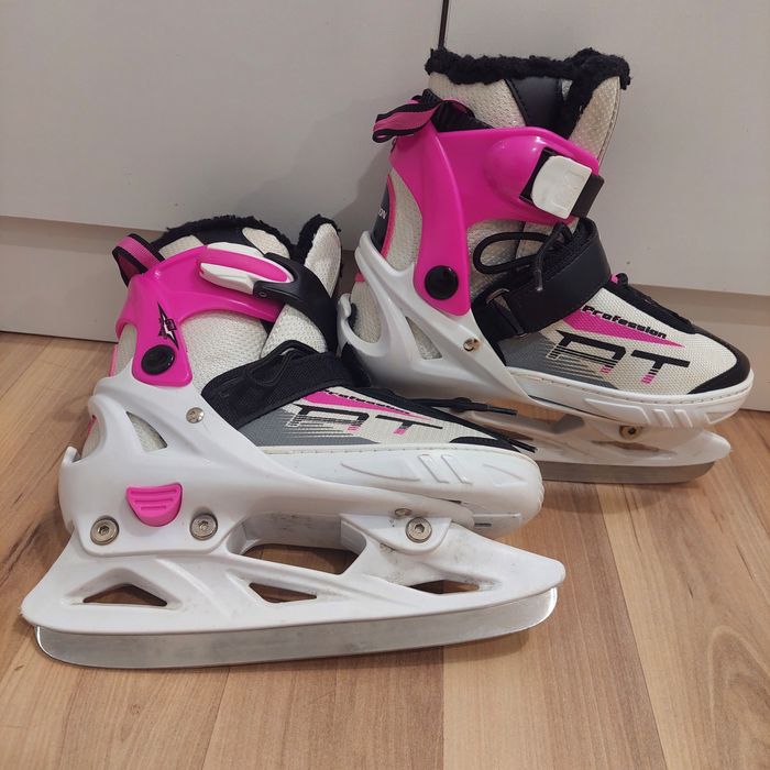 Продам коньки на девочку