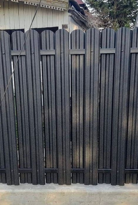 Vand garduri  porți din plasa sipca tabla etc