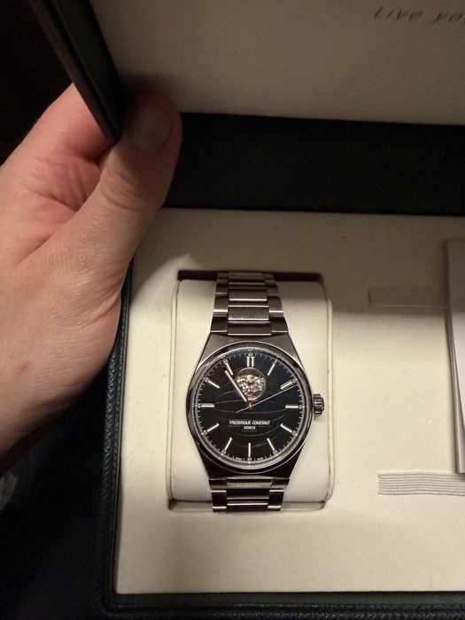 Ceas Frederique Constant Highlife