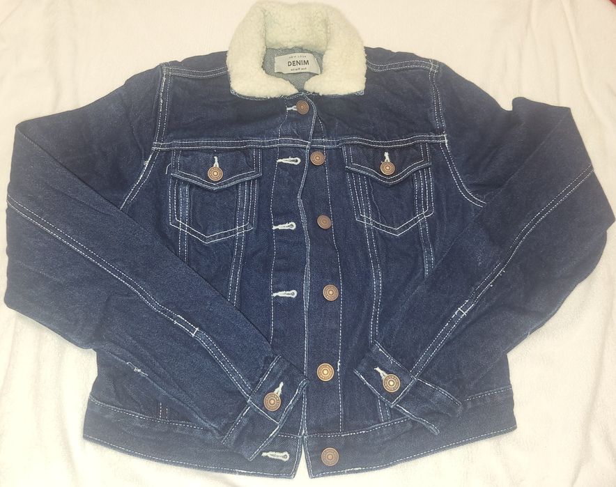 Geacă din denim cu guler din blană artificială pentru femei -New Look