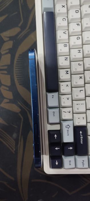 ПРОДАМ IPHONE 12 128 gb blue