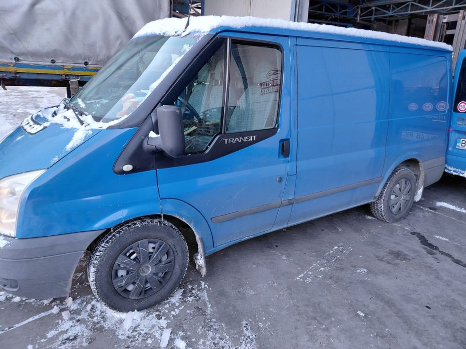 Vând Ford Transit
