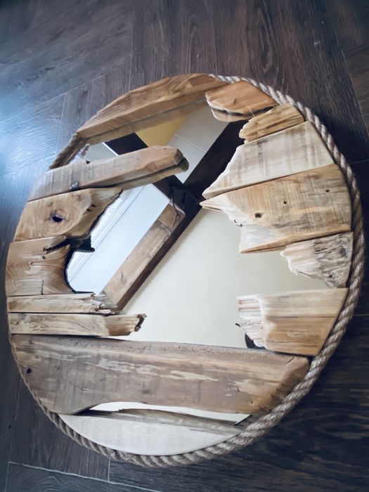 Налично! Декорация за стена огледало и дърво. Ръчна изработка!