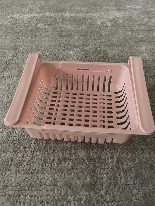 Coș organizator extensibil pentru frigider