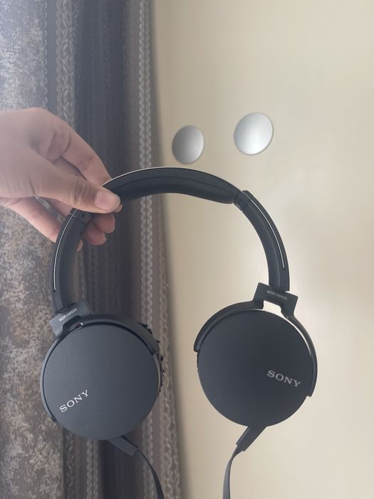 Продам наушники от sony оригинальные