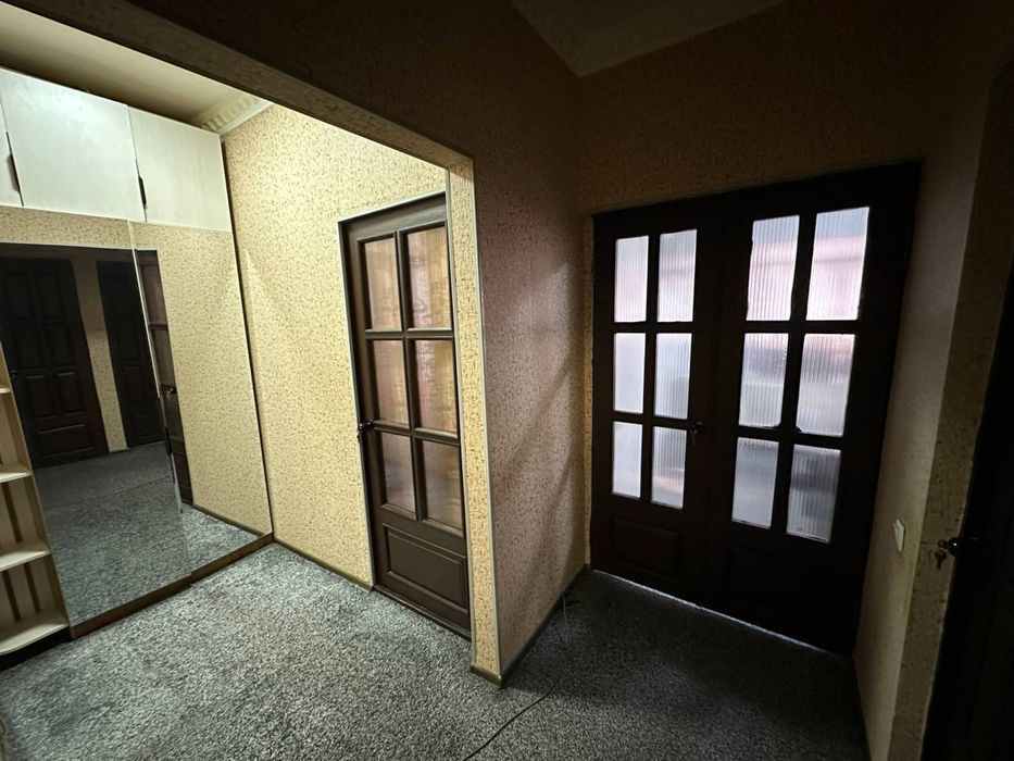 Продается 3х ком. квартира, 60м2. Карасу-4. Мирзо-Улугбекский район.