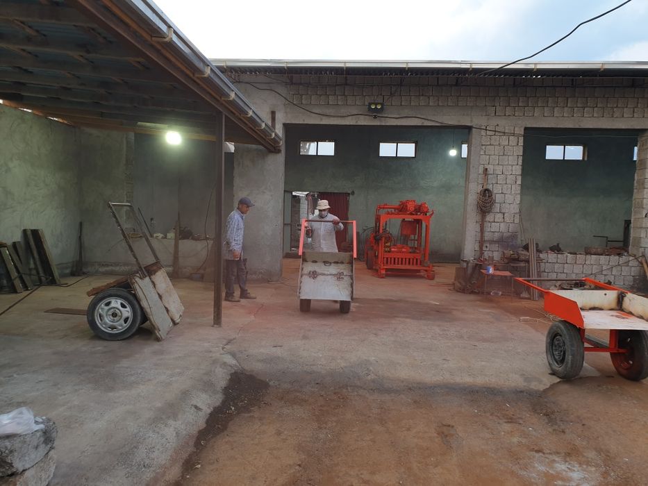 Шлакоблок апарати