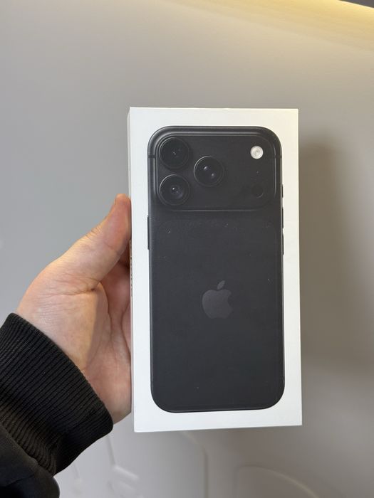 Продам iPhone 18 pro/256gb/Black