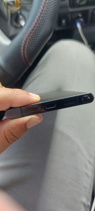 Samsung s22 ultra sotiladi 2 ta sim kartalik