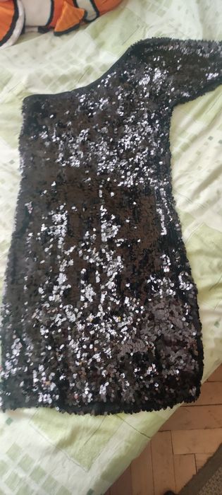 Ефектна рокля за празниците