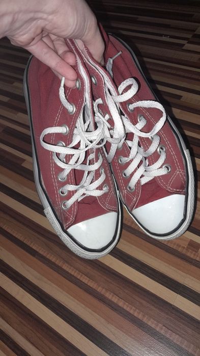 Кеды красный 39 размера