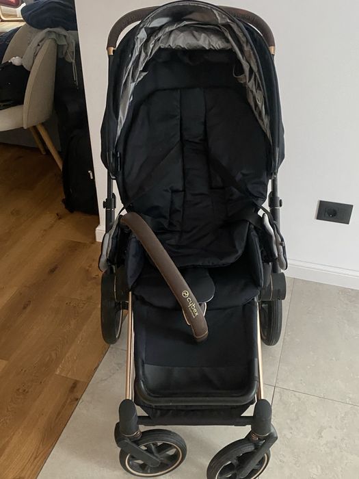 Cărucior Cybex 2 în 1, stare  bună