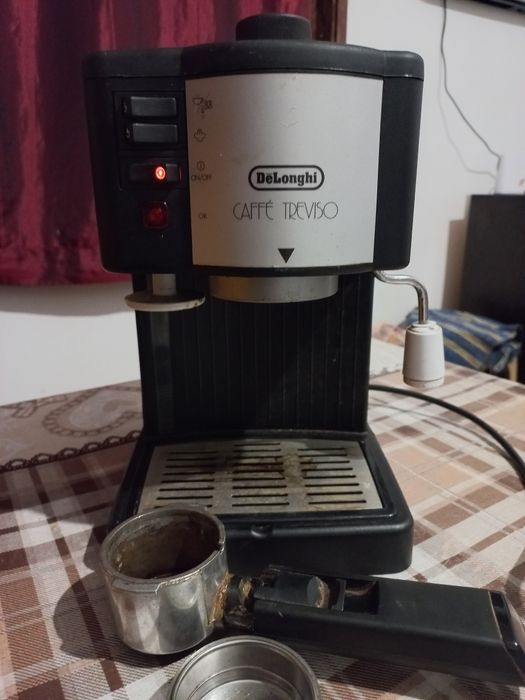 Делонги със ръкохватка работеща