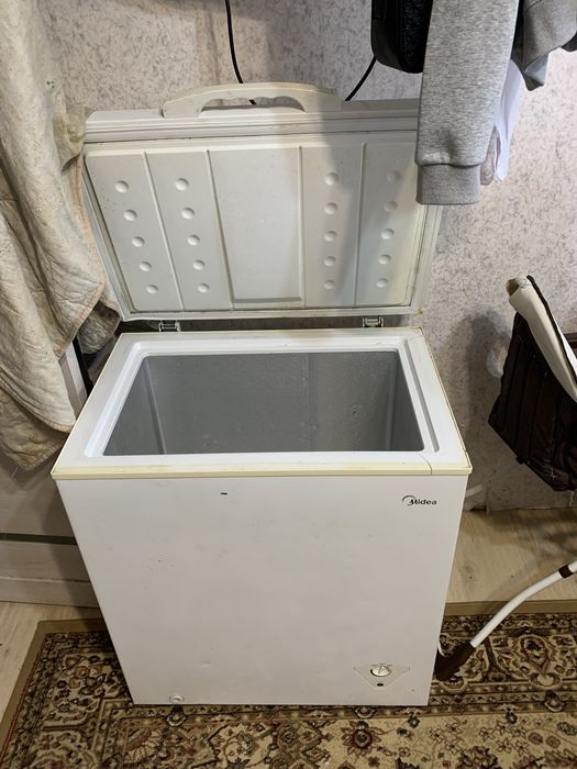Продам морозильную камеру