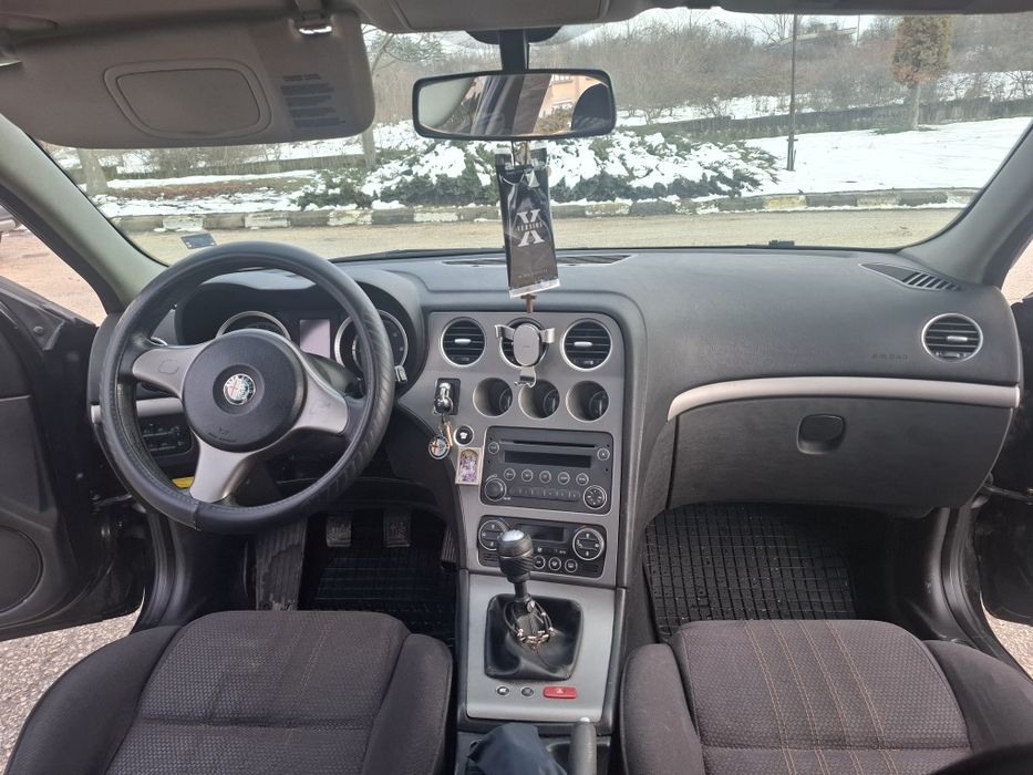 Алфа Ромео 159 JTDM Италия